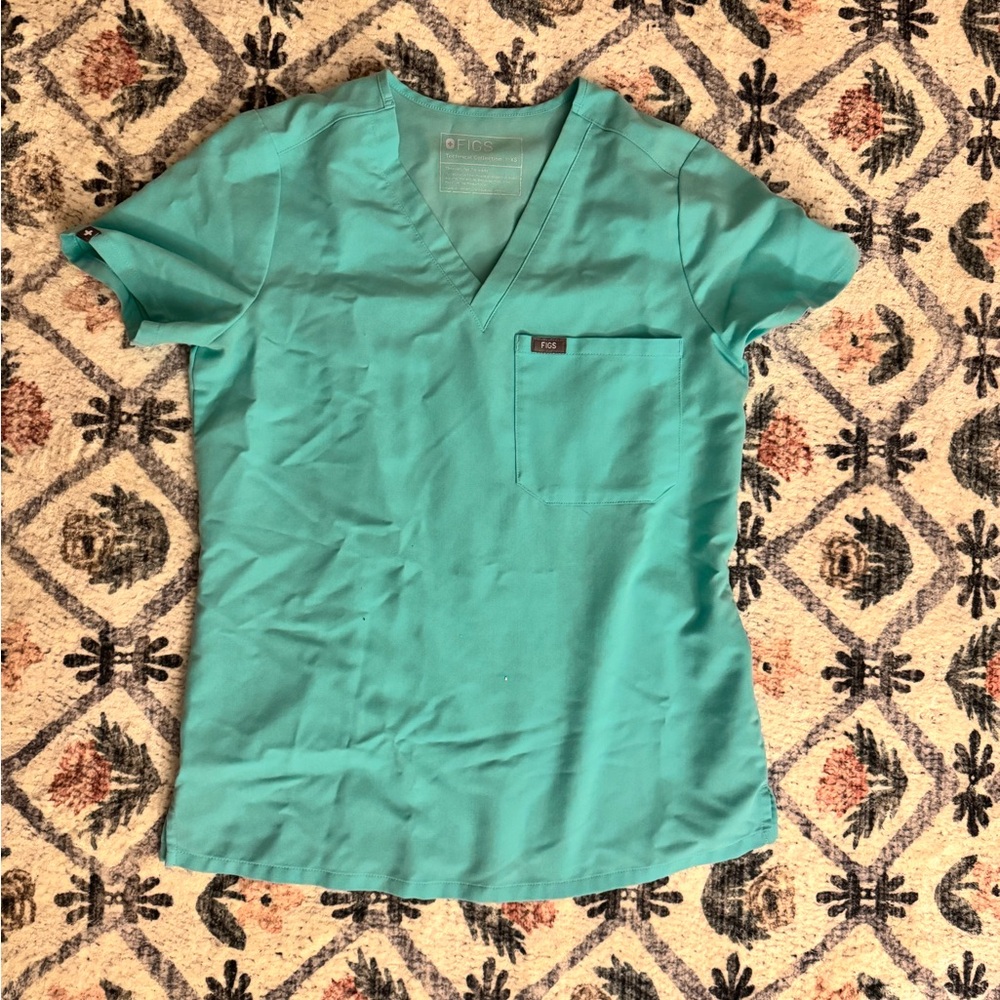 Figs Women's Fresh Aqua Catarina One Pocket Scrub Top Size XS